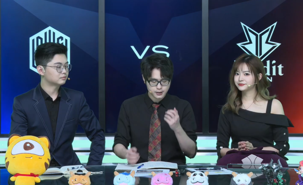 开云平台-TES血洗HKA，Canyon极限生还后反打激烈交锋半决赛，技惊四座